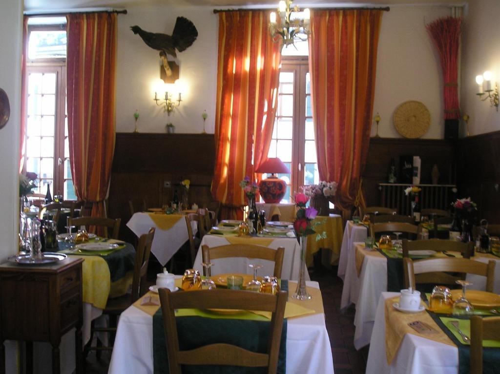 Hotel Du Soleil Divonne-les-Bains Oda fotoğraf